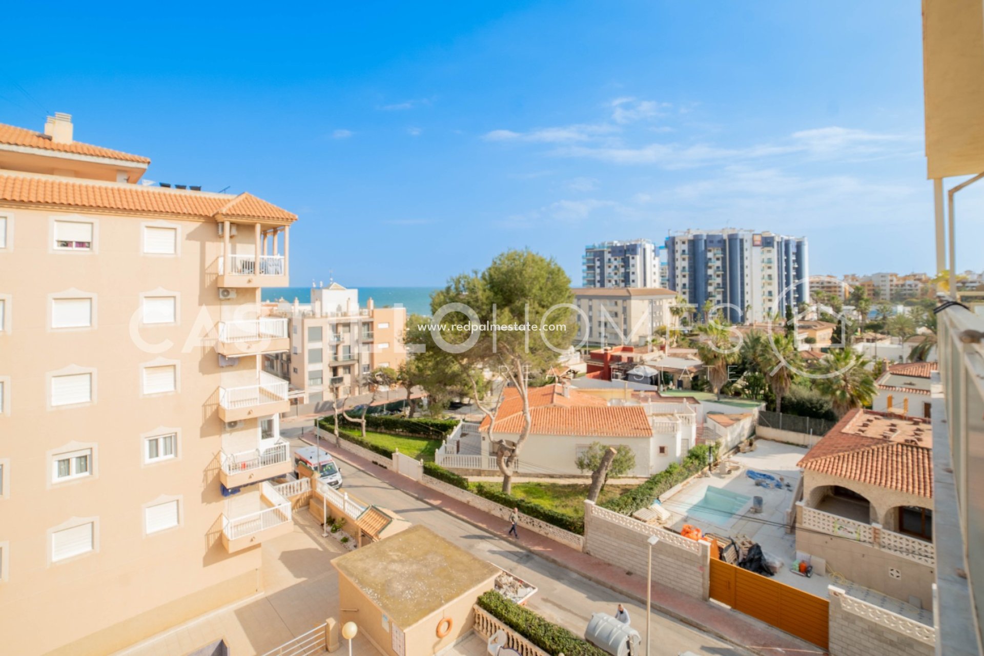 Revente - Appartements -
Torrevieja - Punta prima