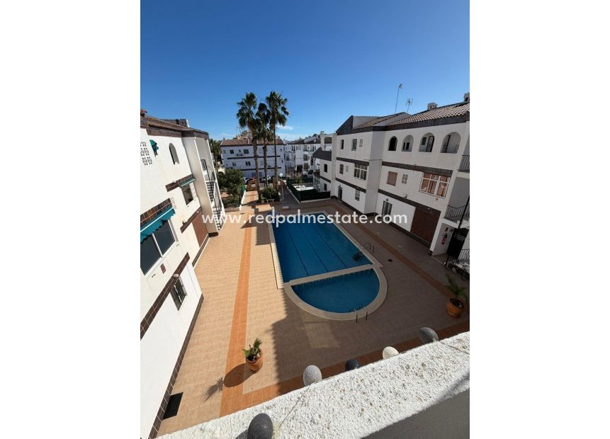 Revente - Appartements -
Torrevieja - Punta prima