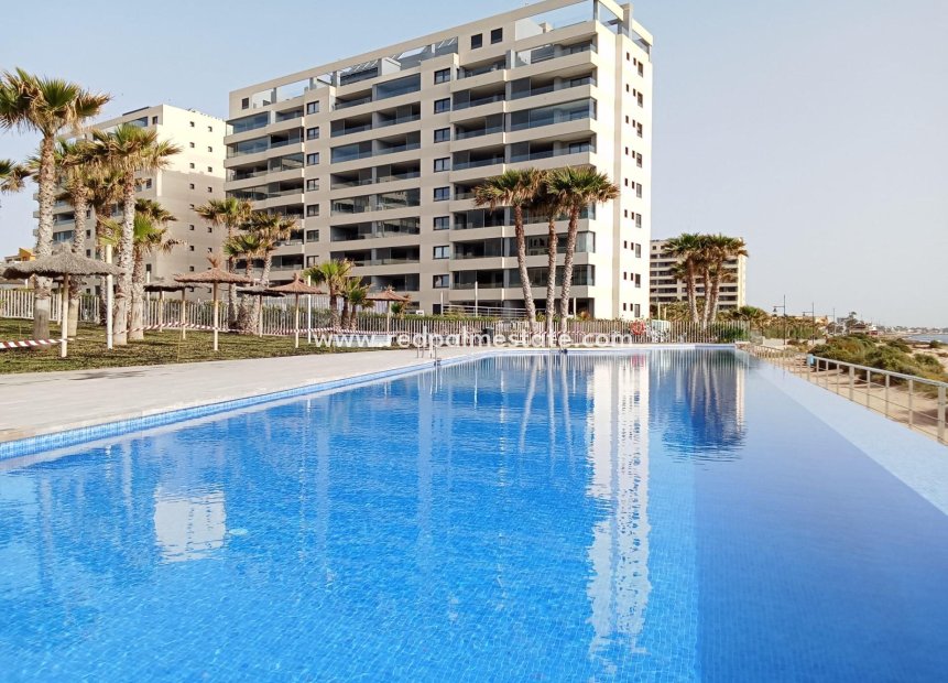 Revente - Appartements -
Torrevieja - Punta prima