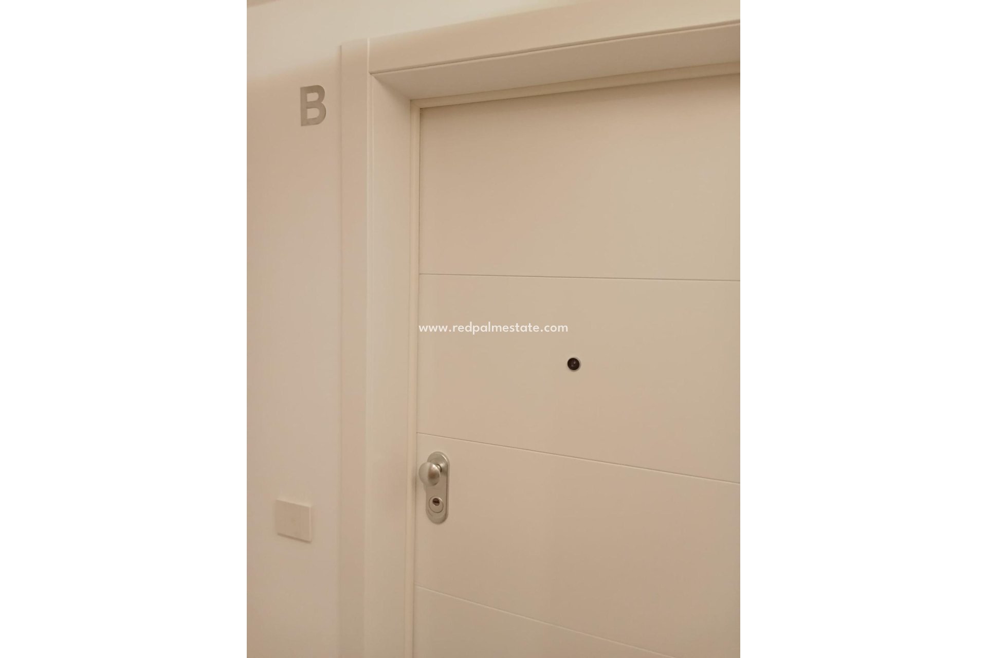 Revente - Appartements -
Torrevieja - Punta prima