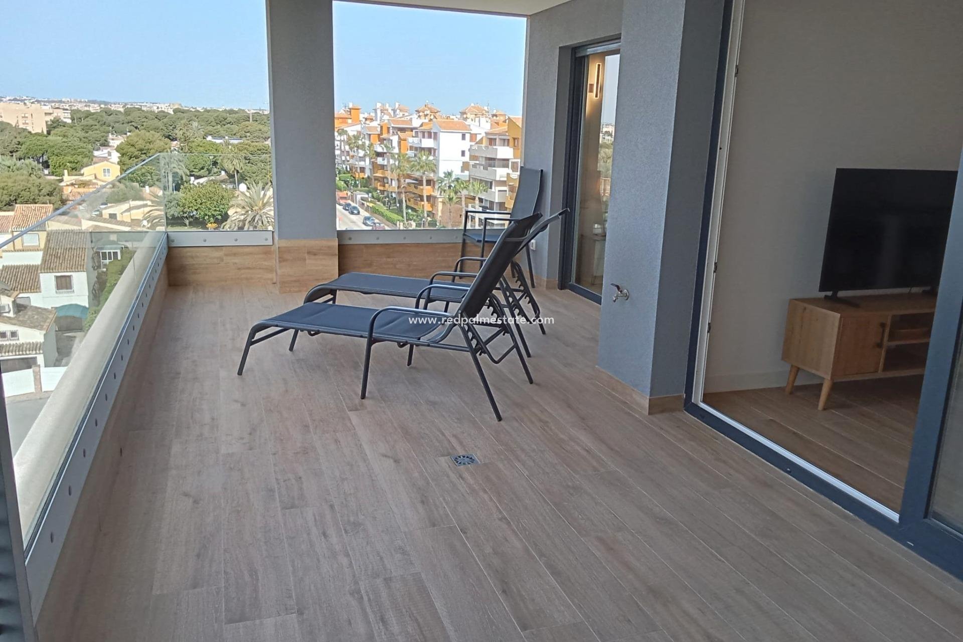 Revente - Appartements -
Torrevieja - Punta prima