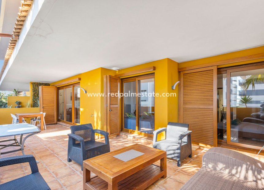 Revente - Appartements -
Torrevieja - Punta prima