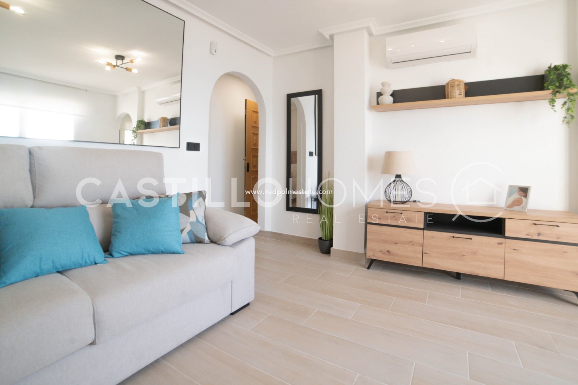 Revente - Appartements -
Torrevieja - Torre del moro