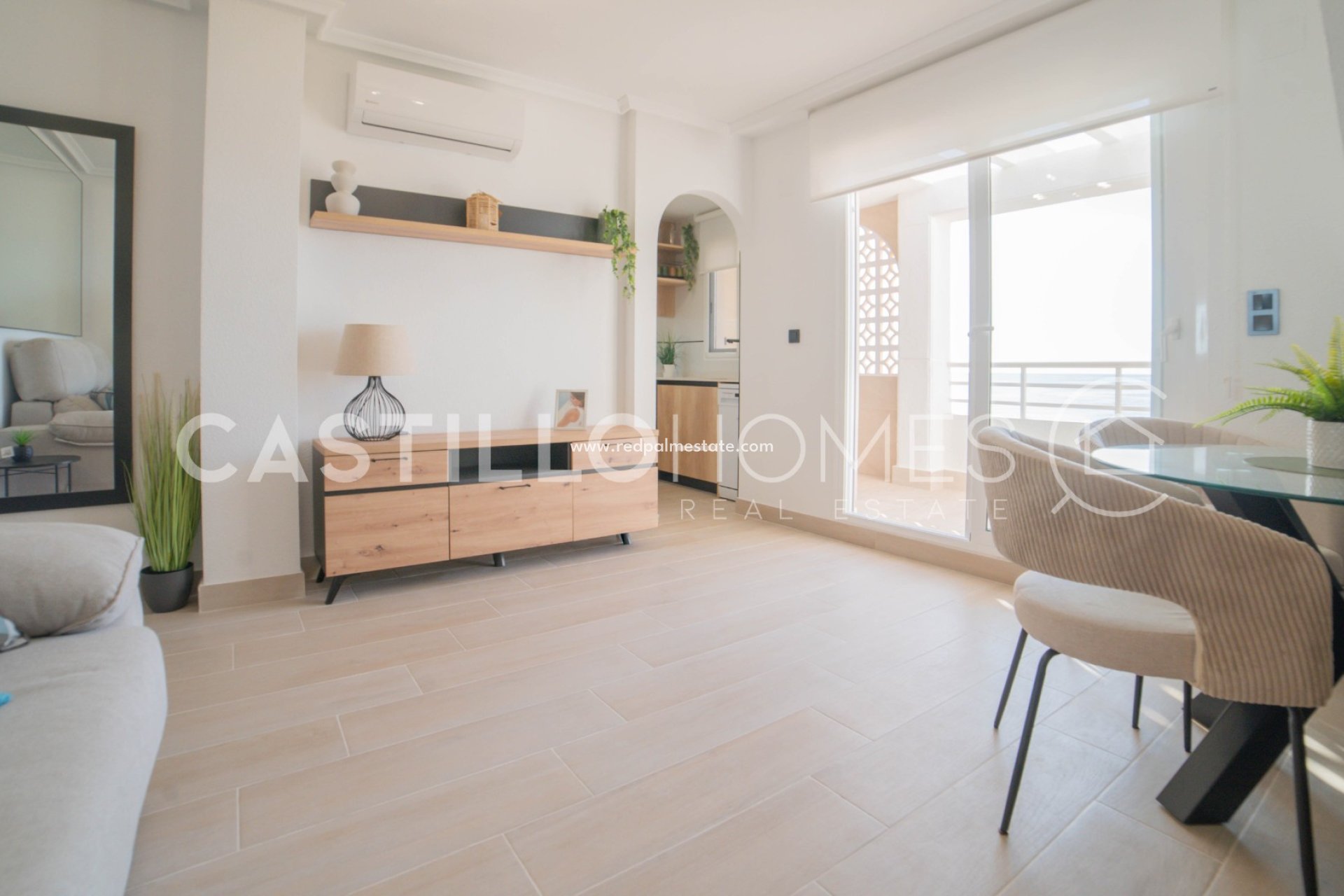 Revente - Appartements -
Torrevieja - Torre del moro
