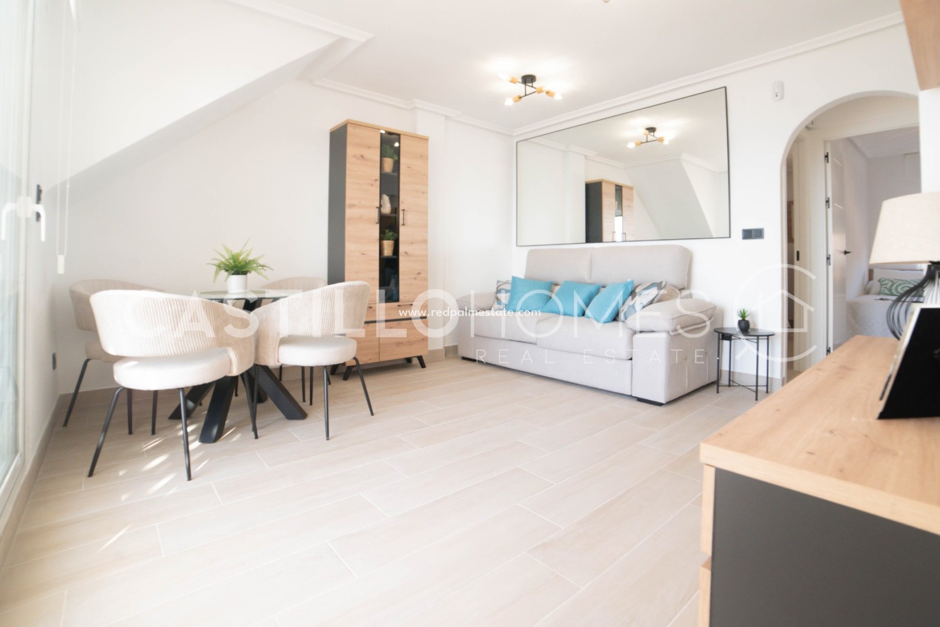 Revente - Appartements -
Torrevieja - Torre del moro