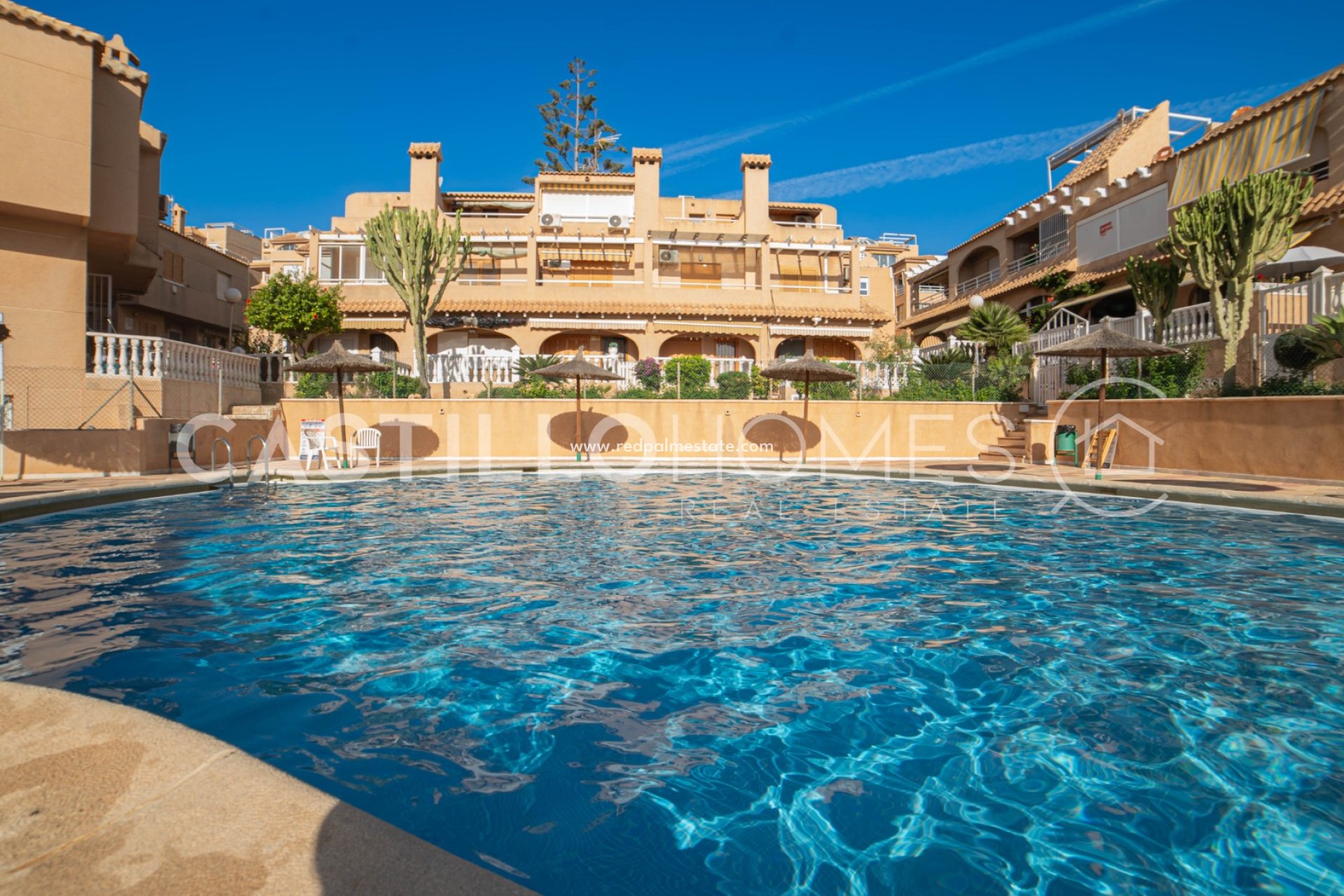 Revente - Appartements -
Torrevieja - Torre del moro