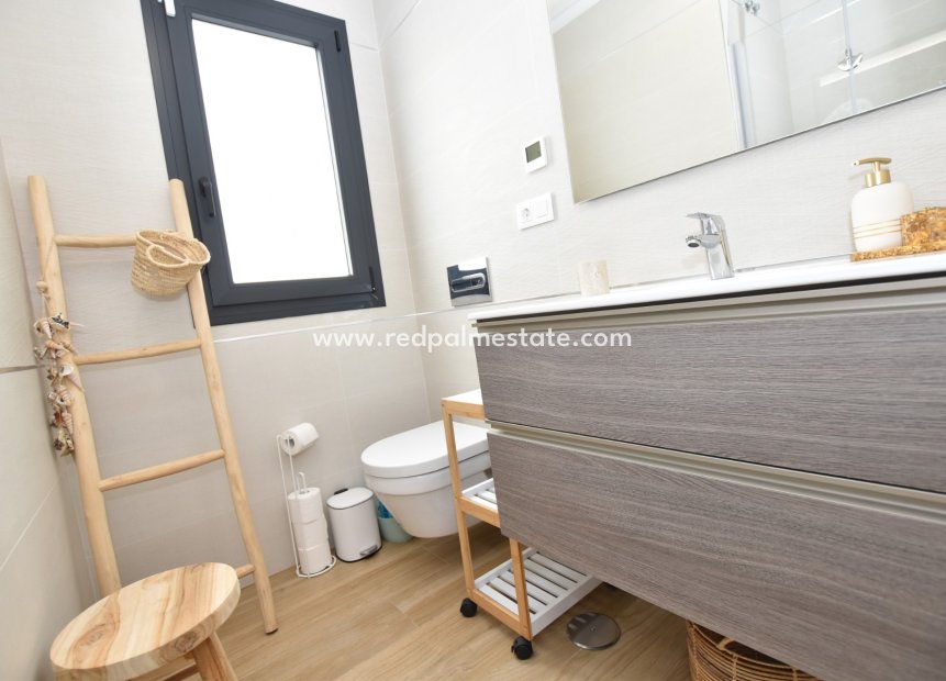 Revente - Appartements -
Torrevieja