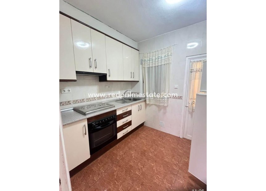 Revente - Appartements -
Torrevieja