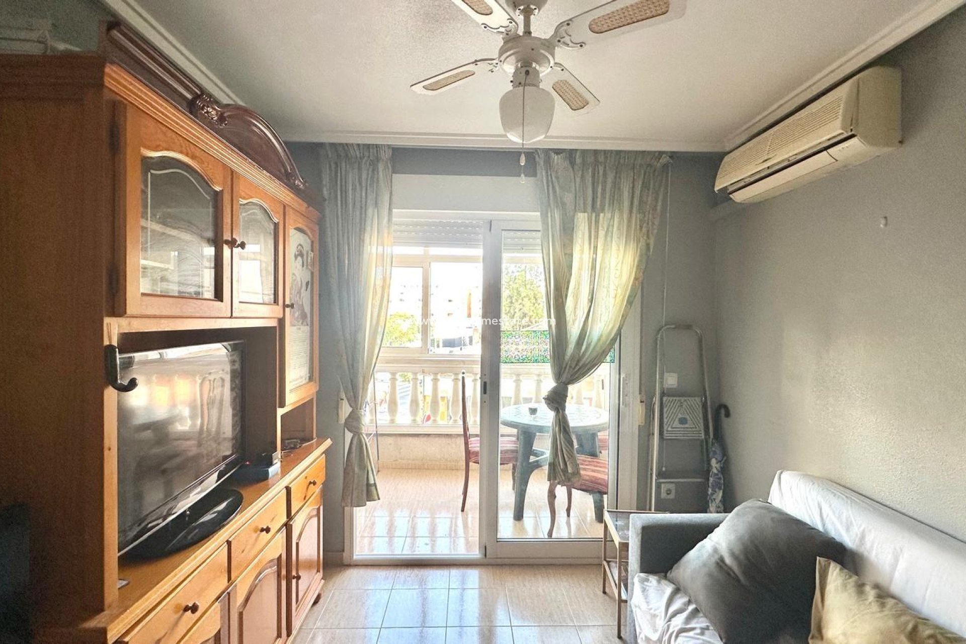 Revente - Appartements -
Torrevieja