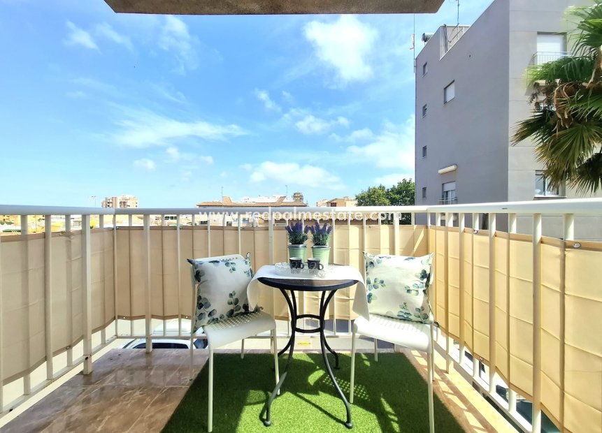 Revente - Appartements -
Torrevieja