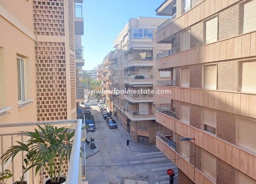 Revente - Appartements -
Torrevieja