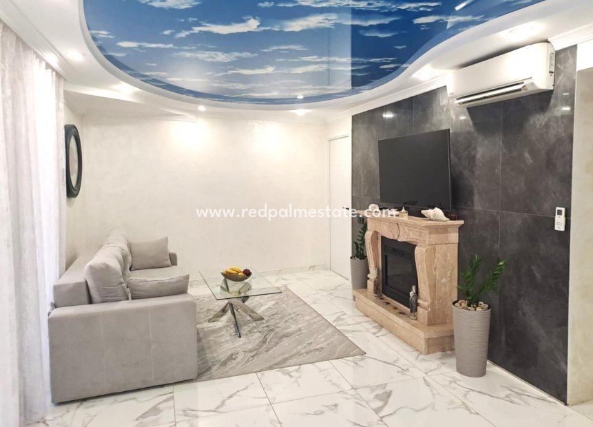 Revente - Appartements -
Torrevieja