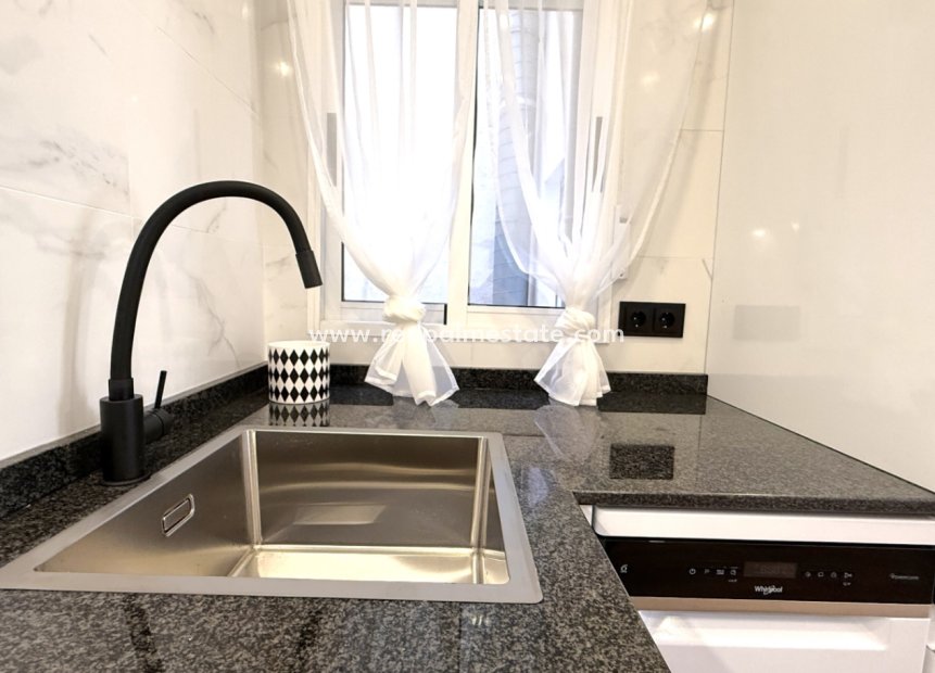 Revente - Appartements -
Torrevieja