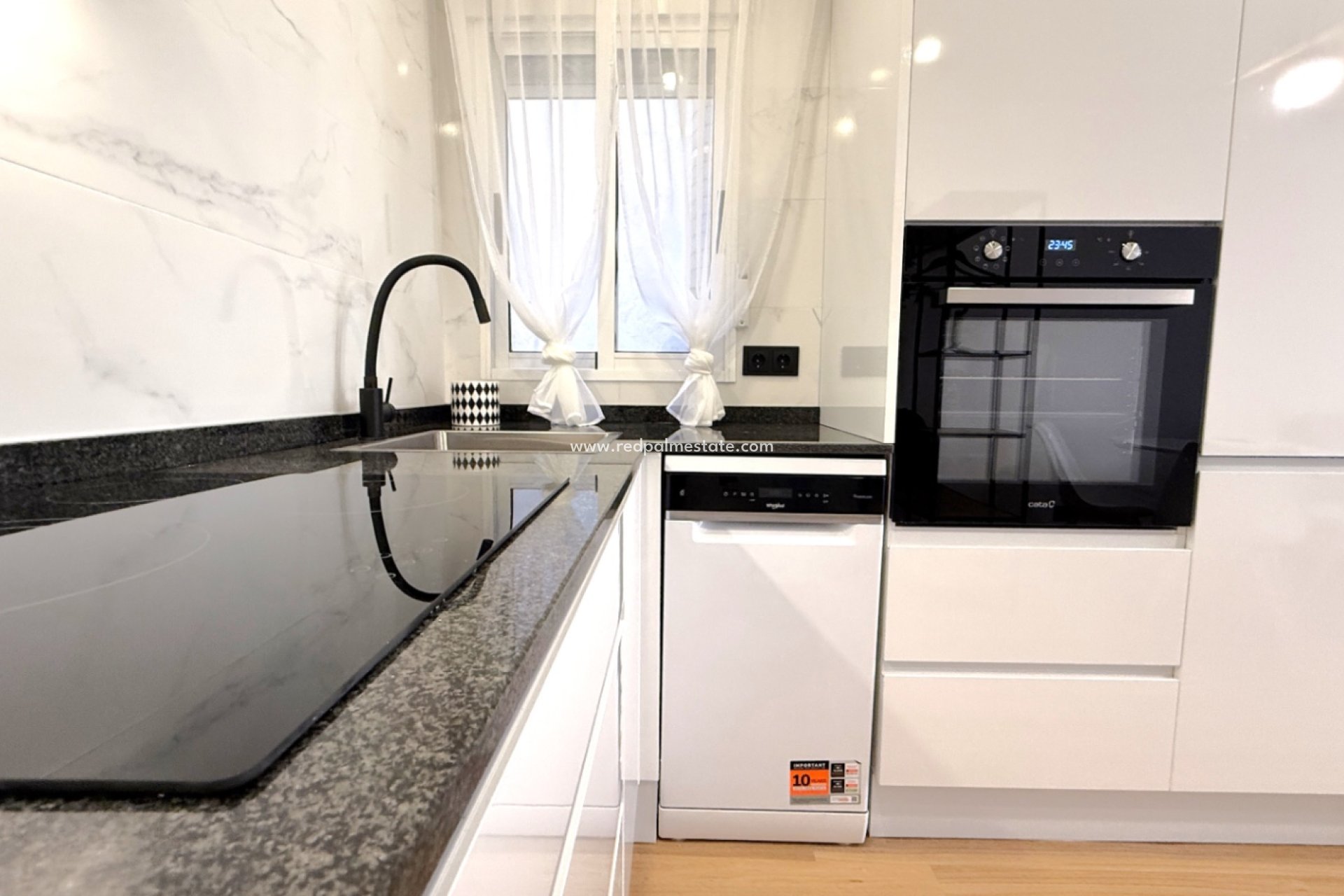 Revente - Appartements -
Torrevieja