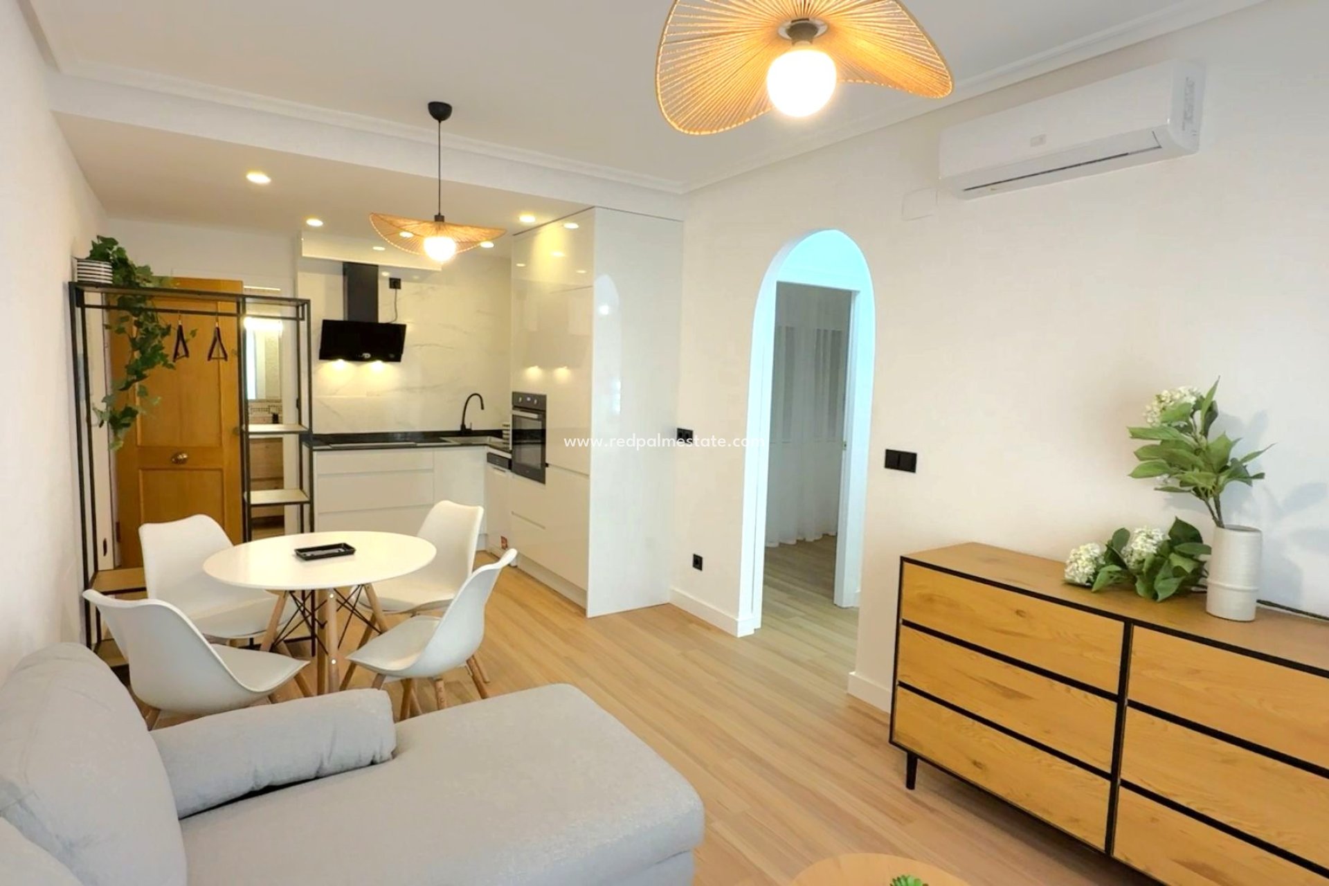 Revente - Appartements -
Torrevieja