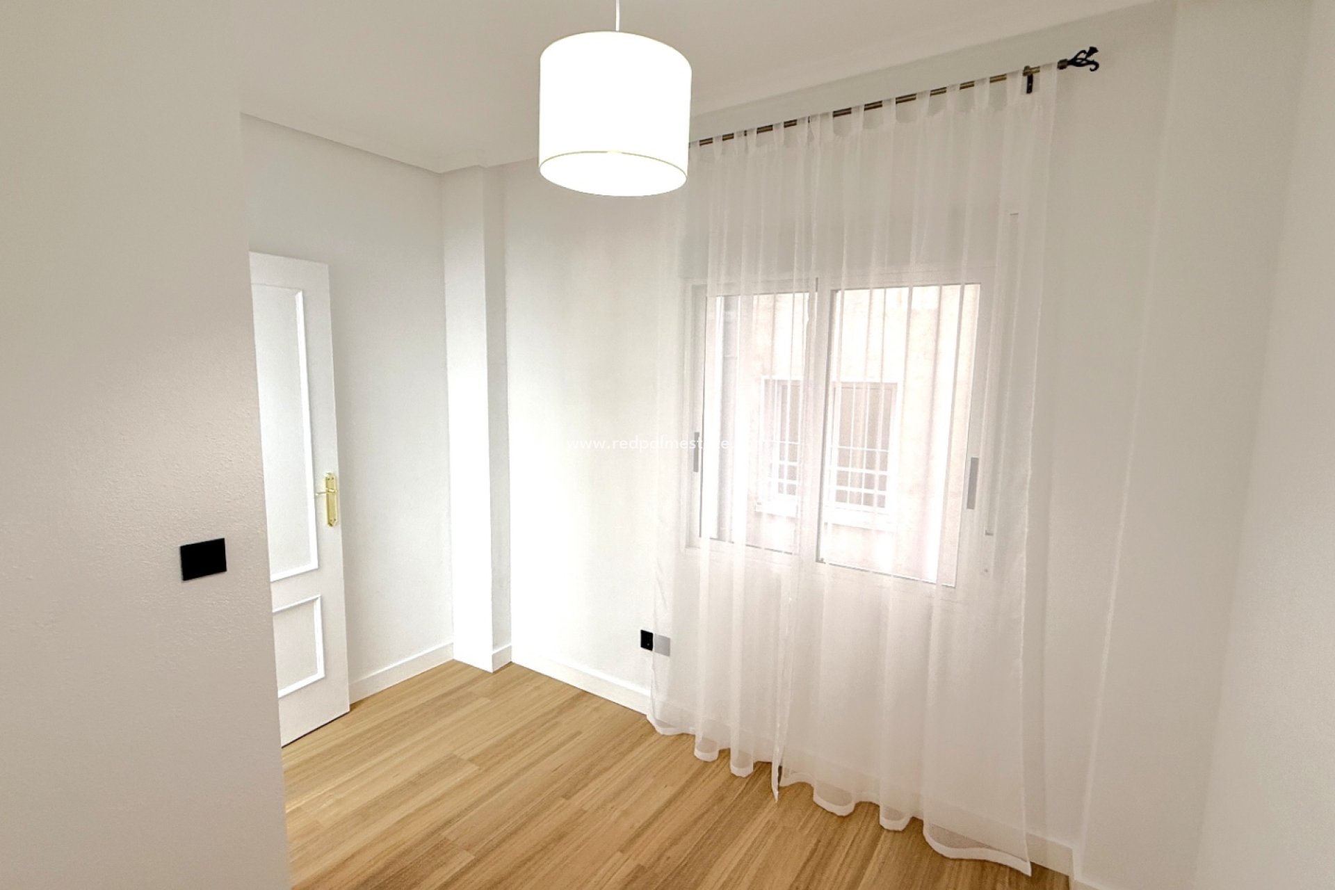 Revente - Appartements -
Torrevieja