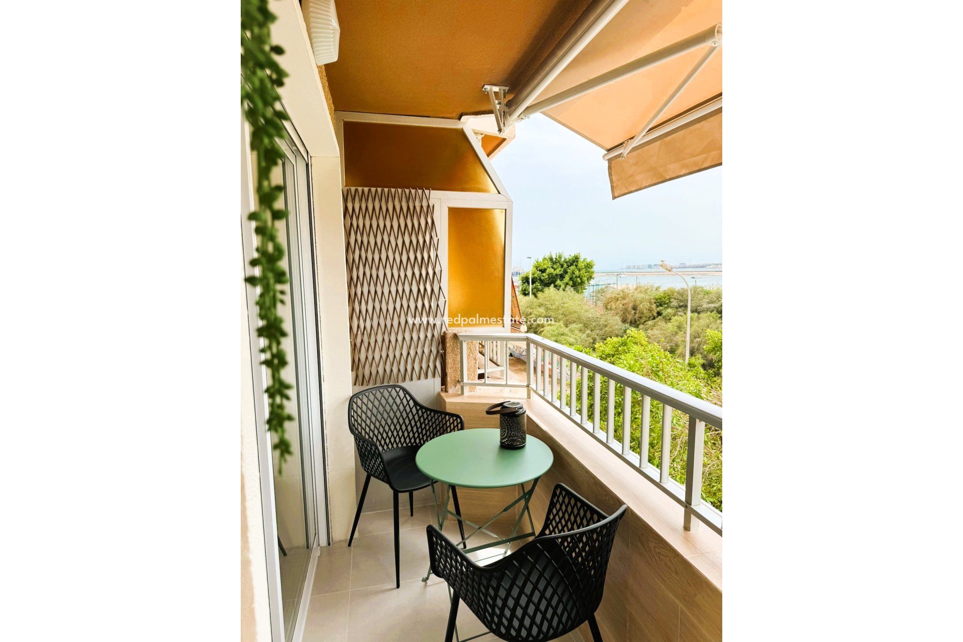 Revente - Appartements -
Torrevieja