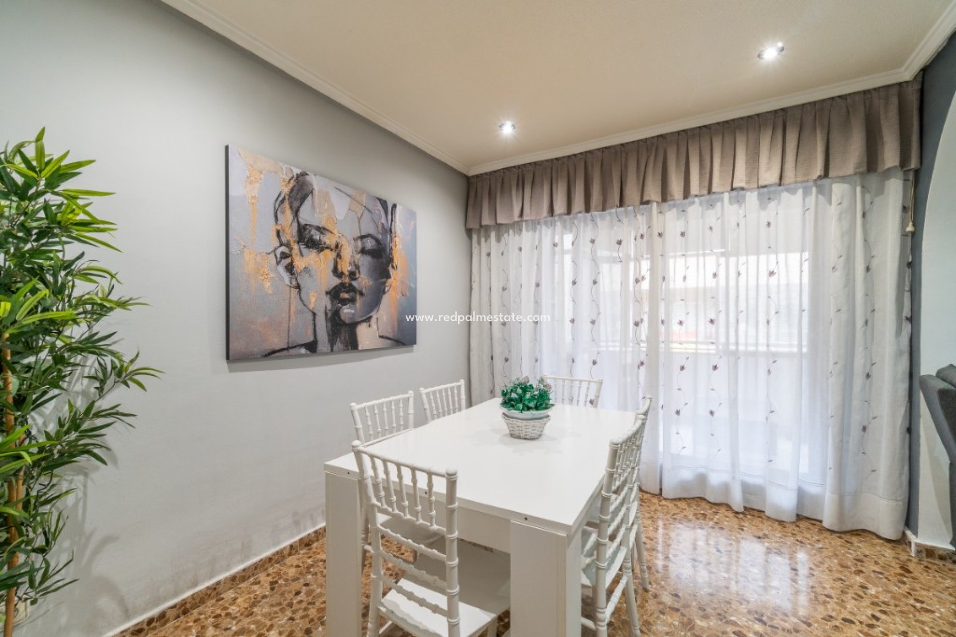 Revente - Appartements -
Torrevieja
