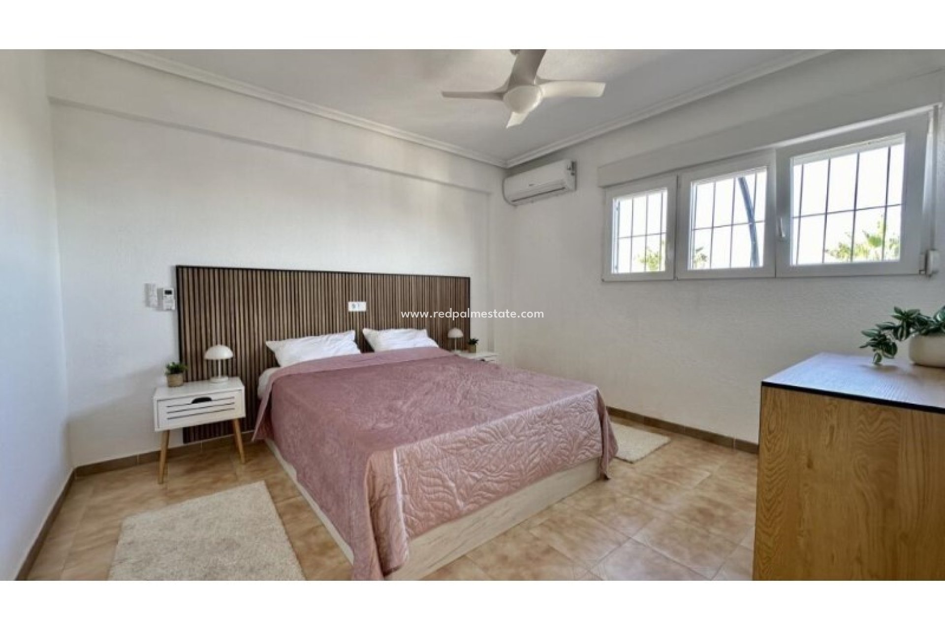 Revente - Appartements -
Torrevieja