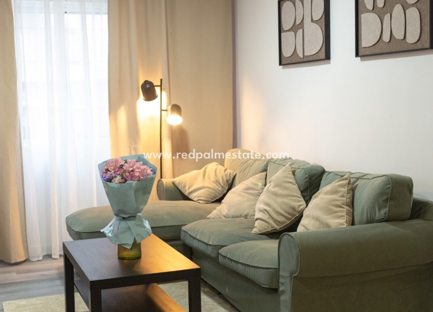 Revente - Appartements -
Torrevieja