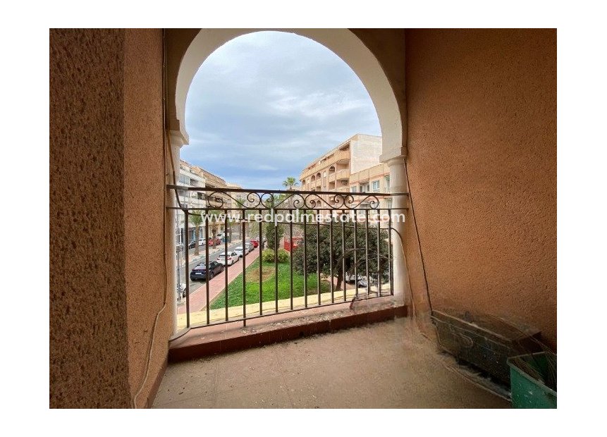 Revente - Appartements -
Torrevieja