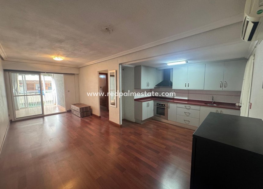 Revente - Appartements -
Torrevieja