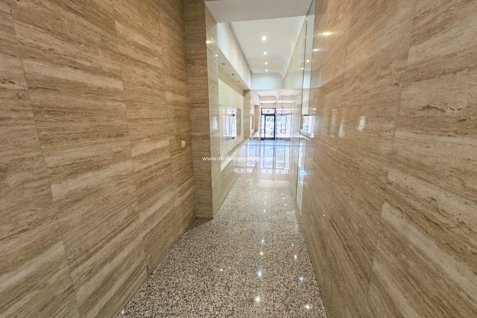 Revente - Appartements -
Torrevieja