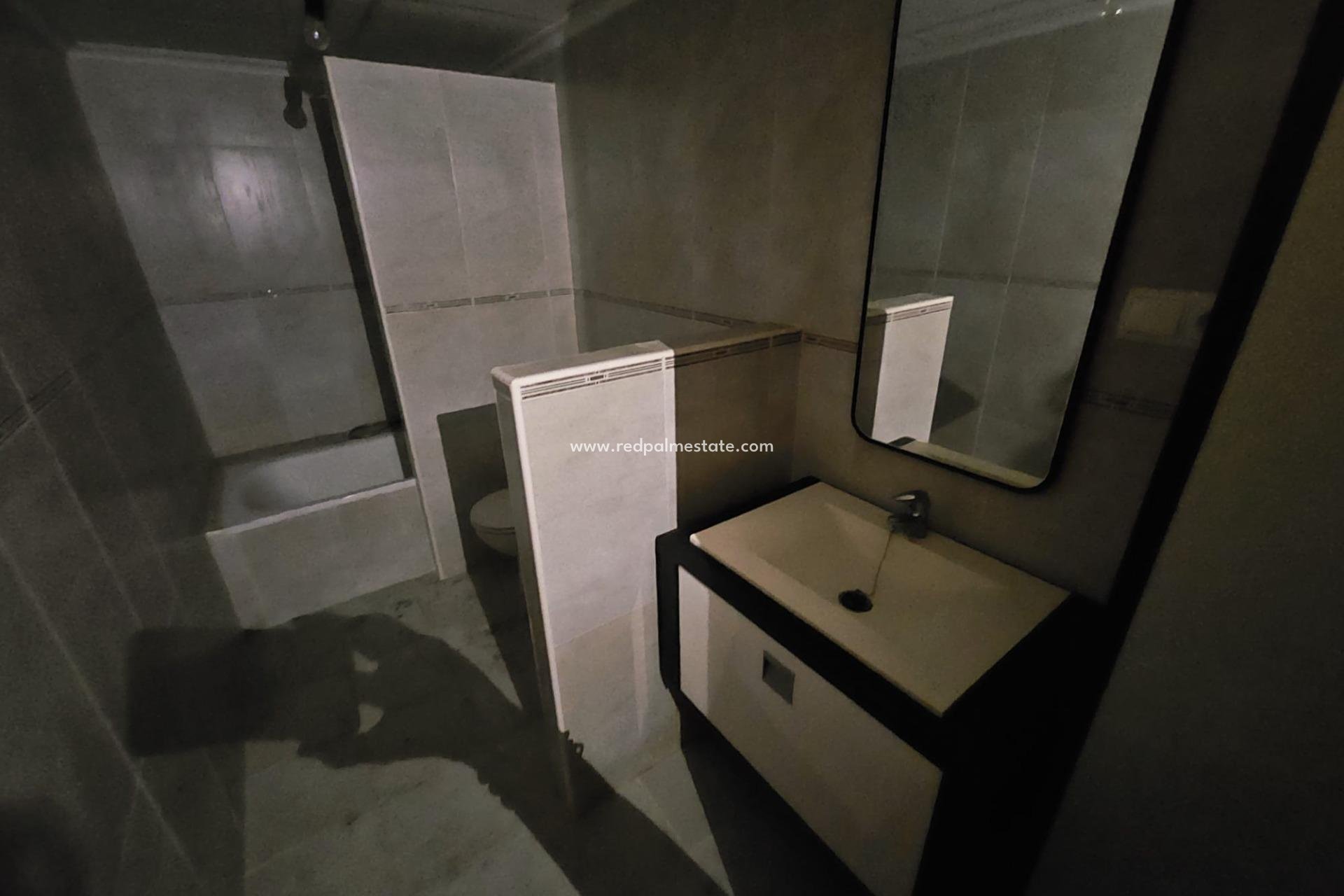 Revente - Appartements -
Torrevieja