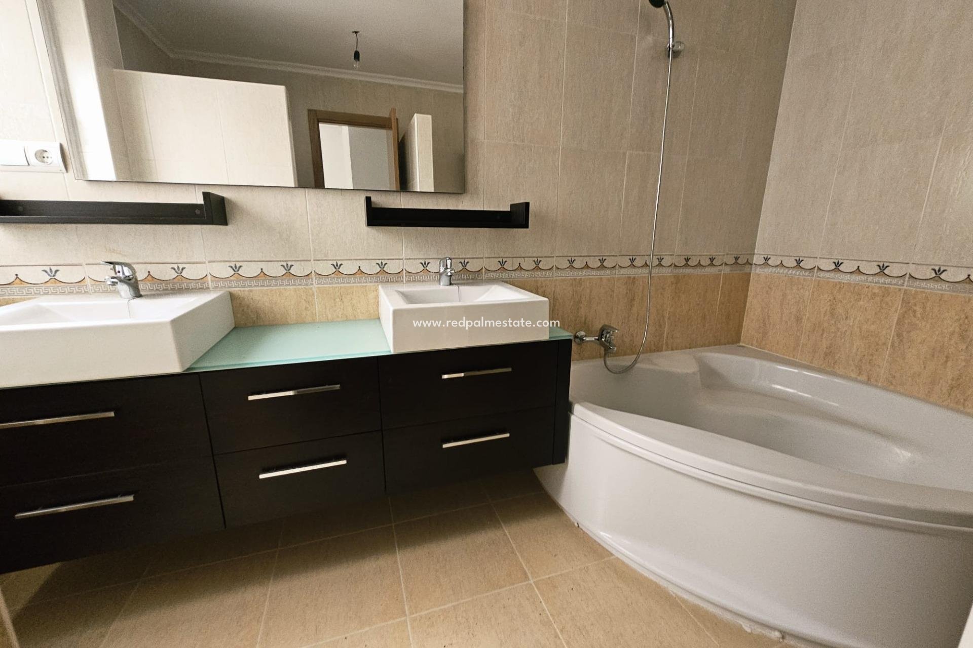 Revente - Appartements -
Torrevieja