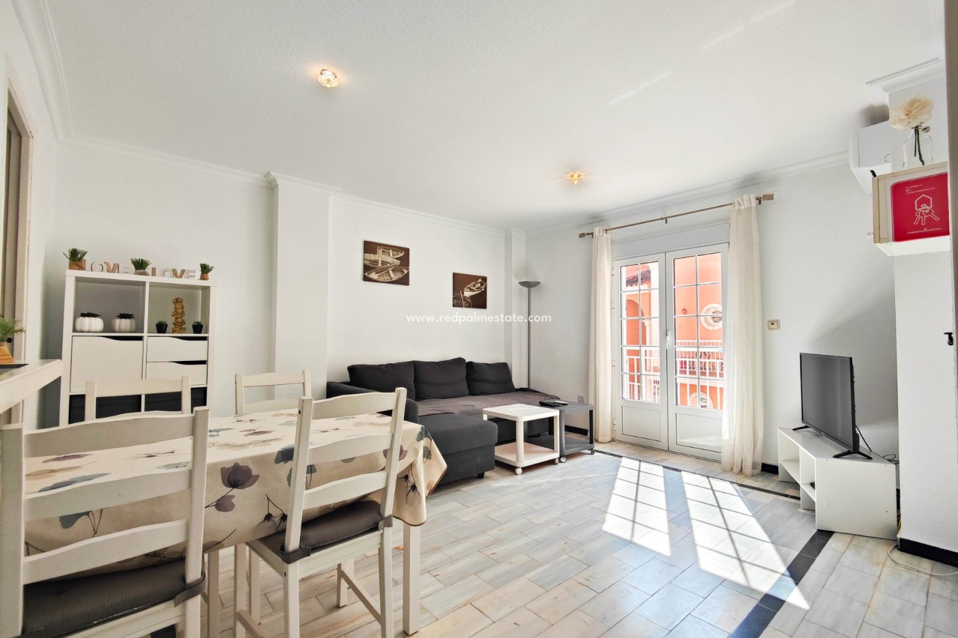 Revente - Appartements -
Torrevieja