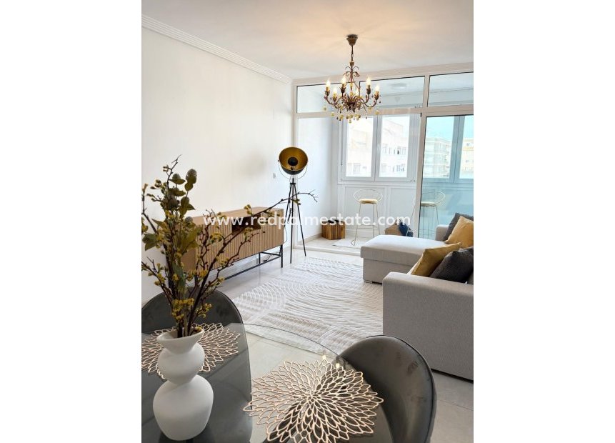 Revente - Appartements -
Torrevieja