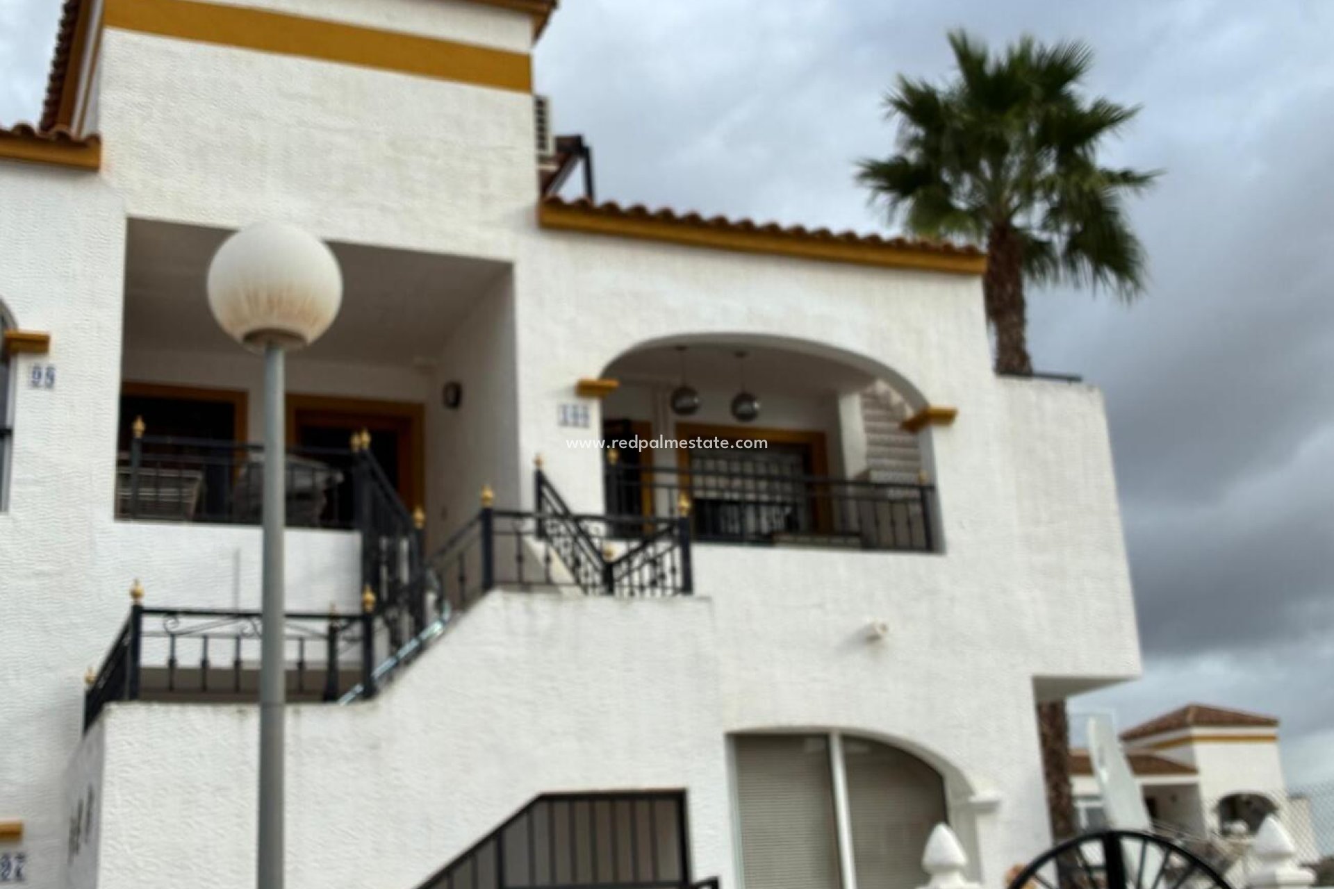 Revente - Appartements -
Vistabella Golf Entre Naranjos - Costa Blanca