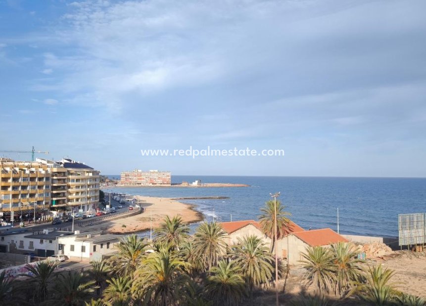 Revente - Attique -
Torrevieja - Playa del cura