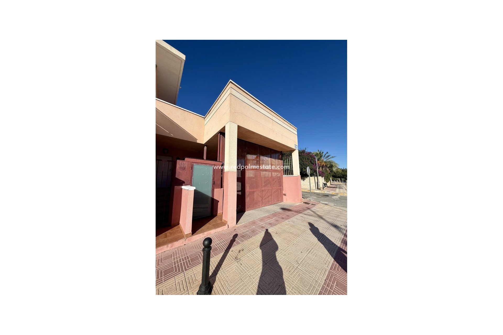 Revente - Bungalow -
Benferri - Inland