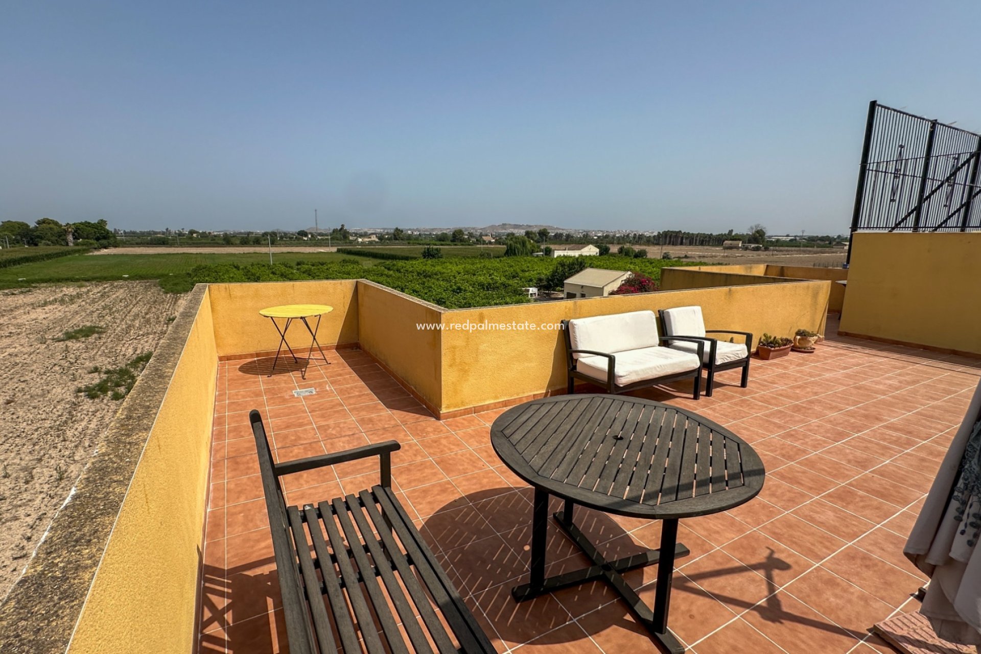 Revente - Bungalow -
Daya Nueva - Costa Blanca