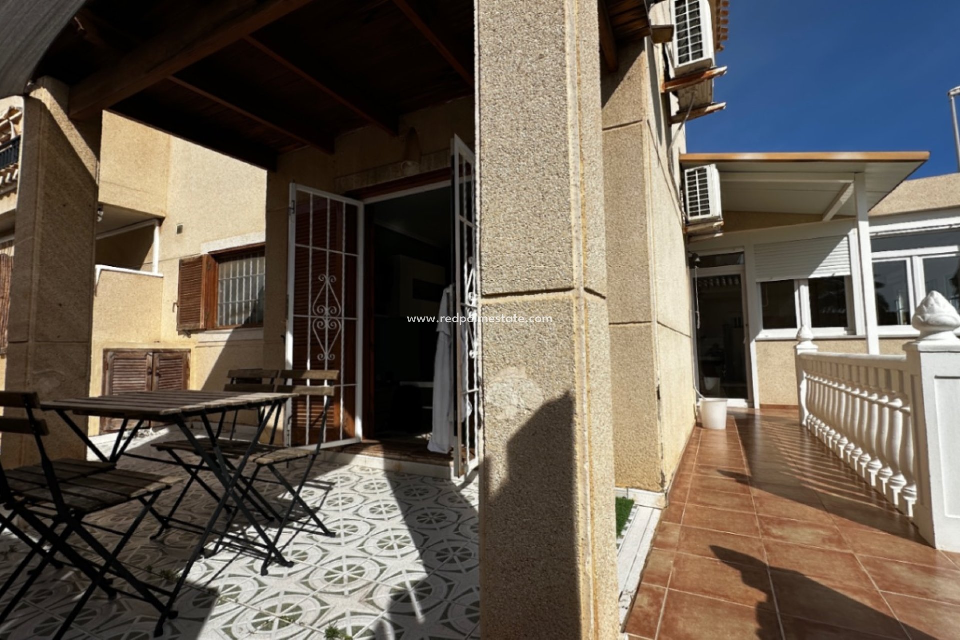 Revente - Bungalow -
Orihuela Costa - Inland