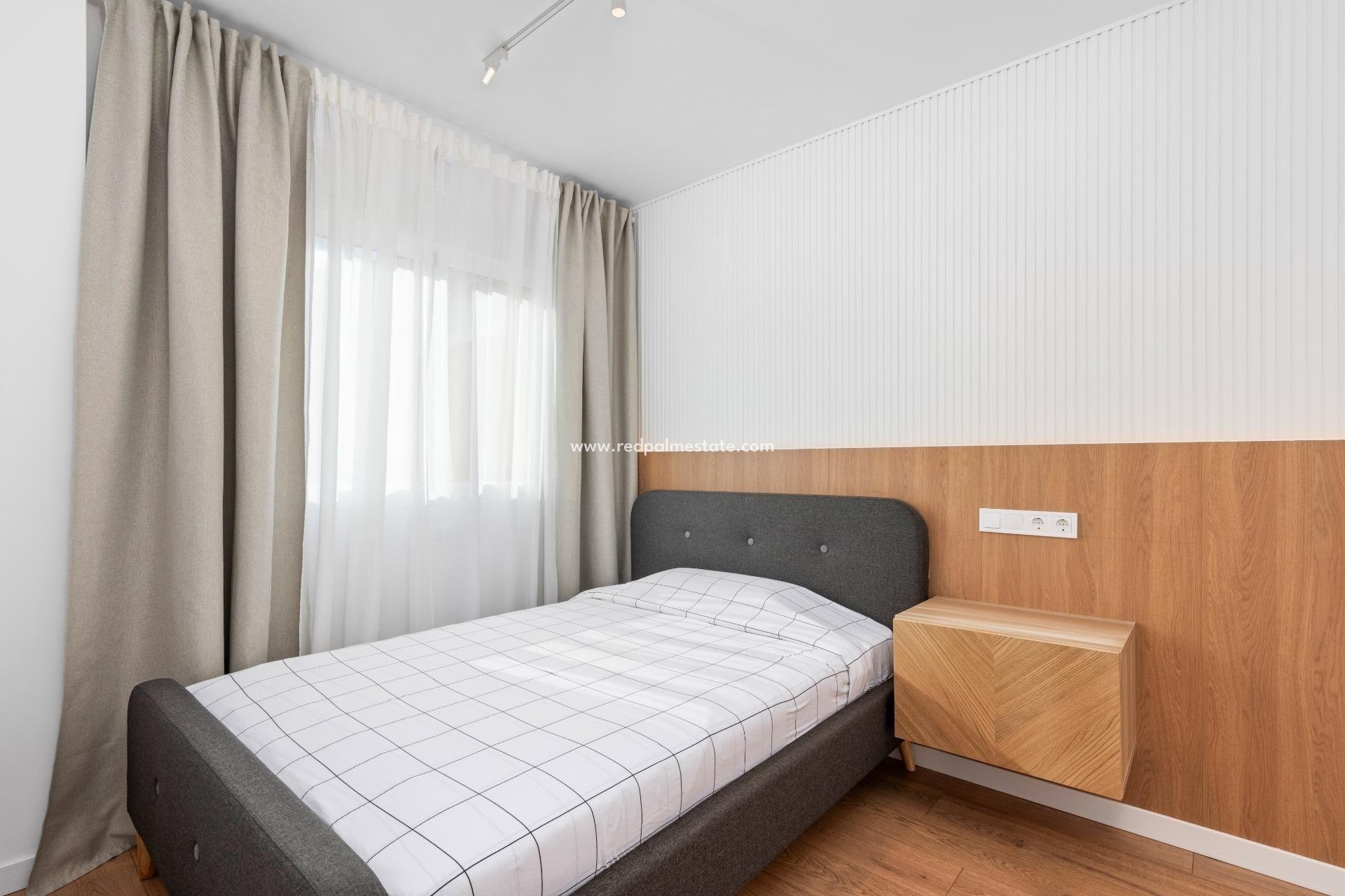 Revente - Bungalow -
Orihuela Costa - La Ciñuelica