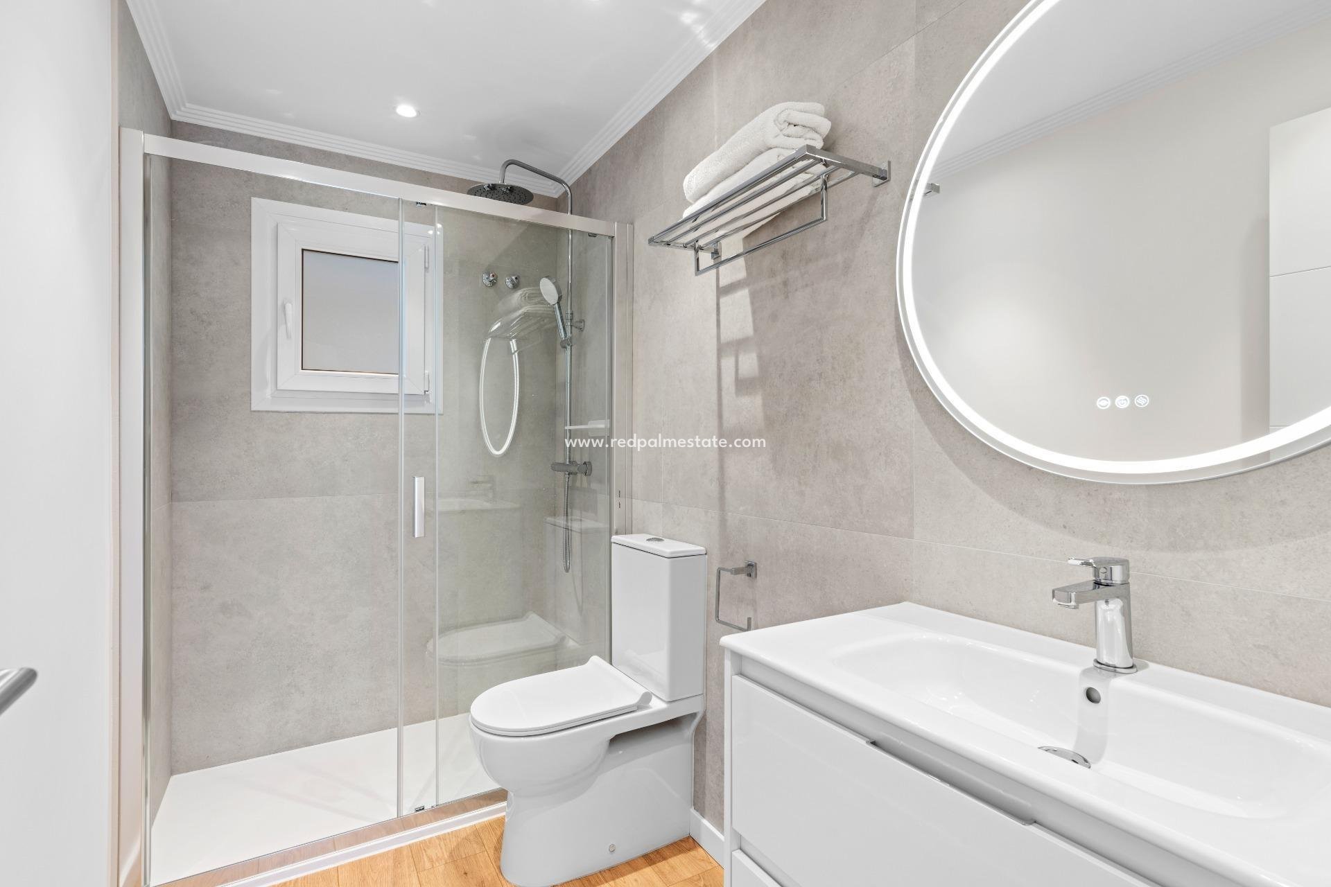 Revente - Bungalow -
Orihuela Costa - La Ciñuelica