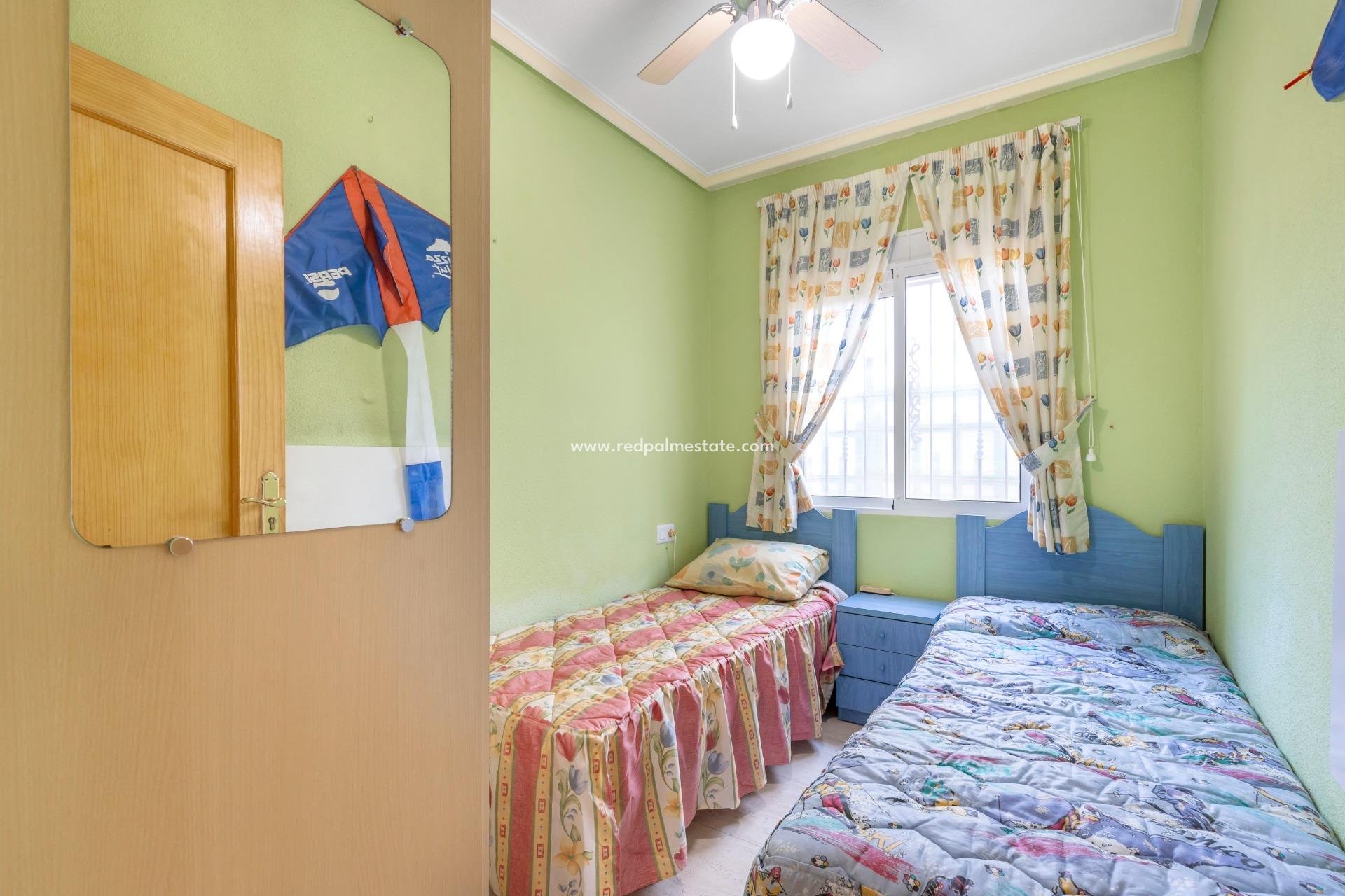 Revente - Bungalow -
Orihuela Costa - La Florida