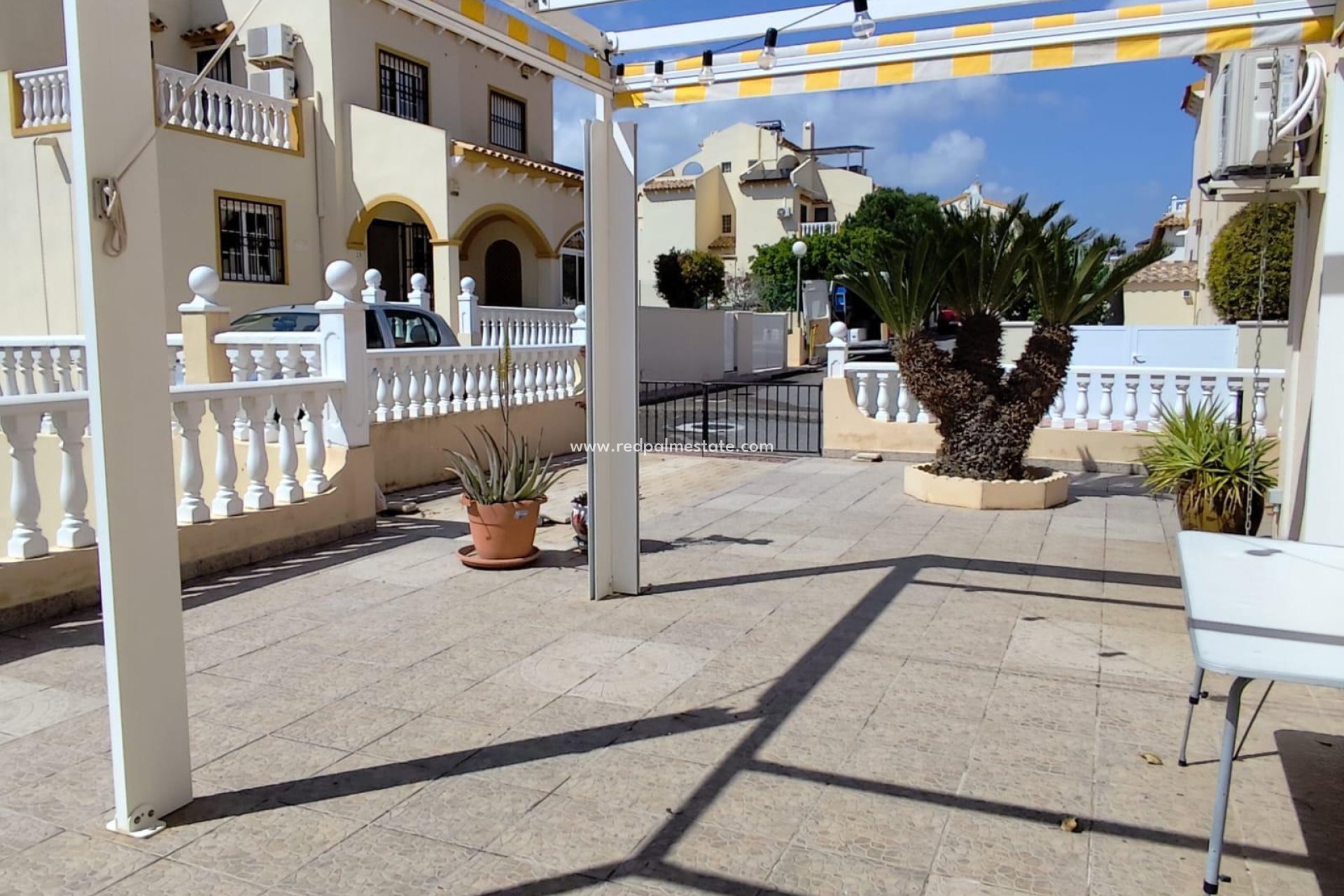 Revente - Bungalow -
Orihuela Costa - La Florida