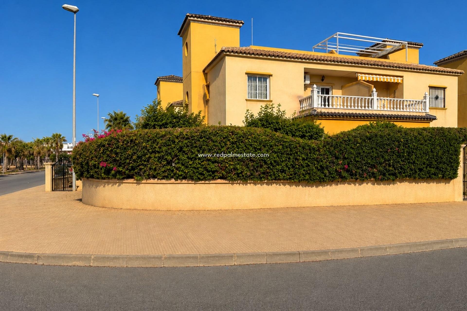 Revente - Bungalow -
Orihuela Costa - Lomas de Cabo Roig