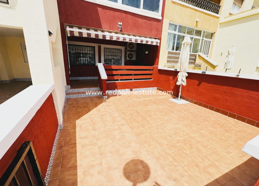 Revente - Bungalow -
Orihuela Costa - Los altos