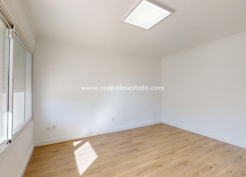 Revente - Bungalow -
Orihuela Costa - Villamartín