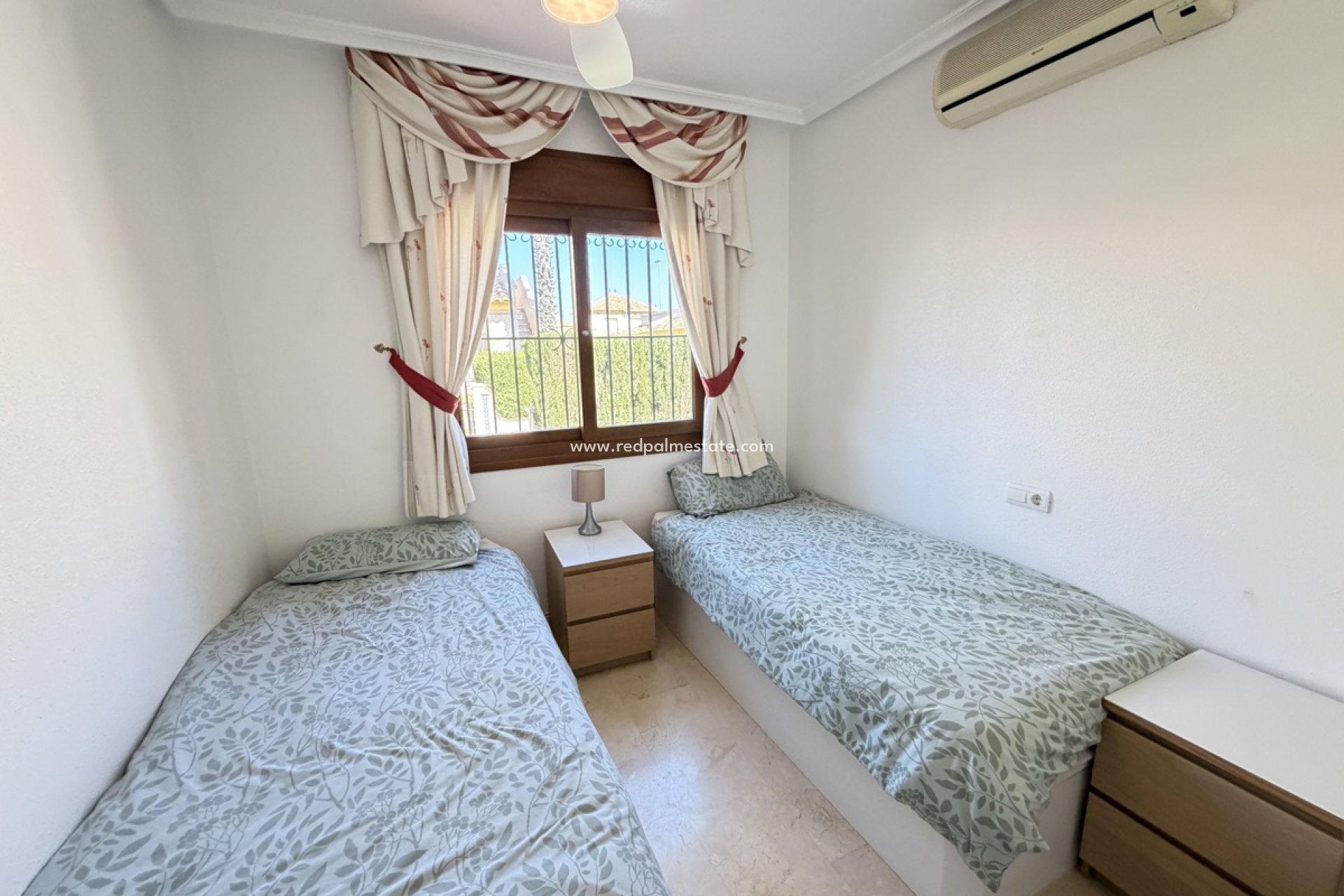 Revente - Bungalow -
Orihuela Costa - Villamartín