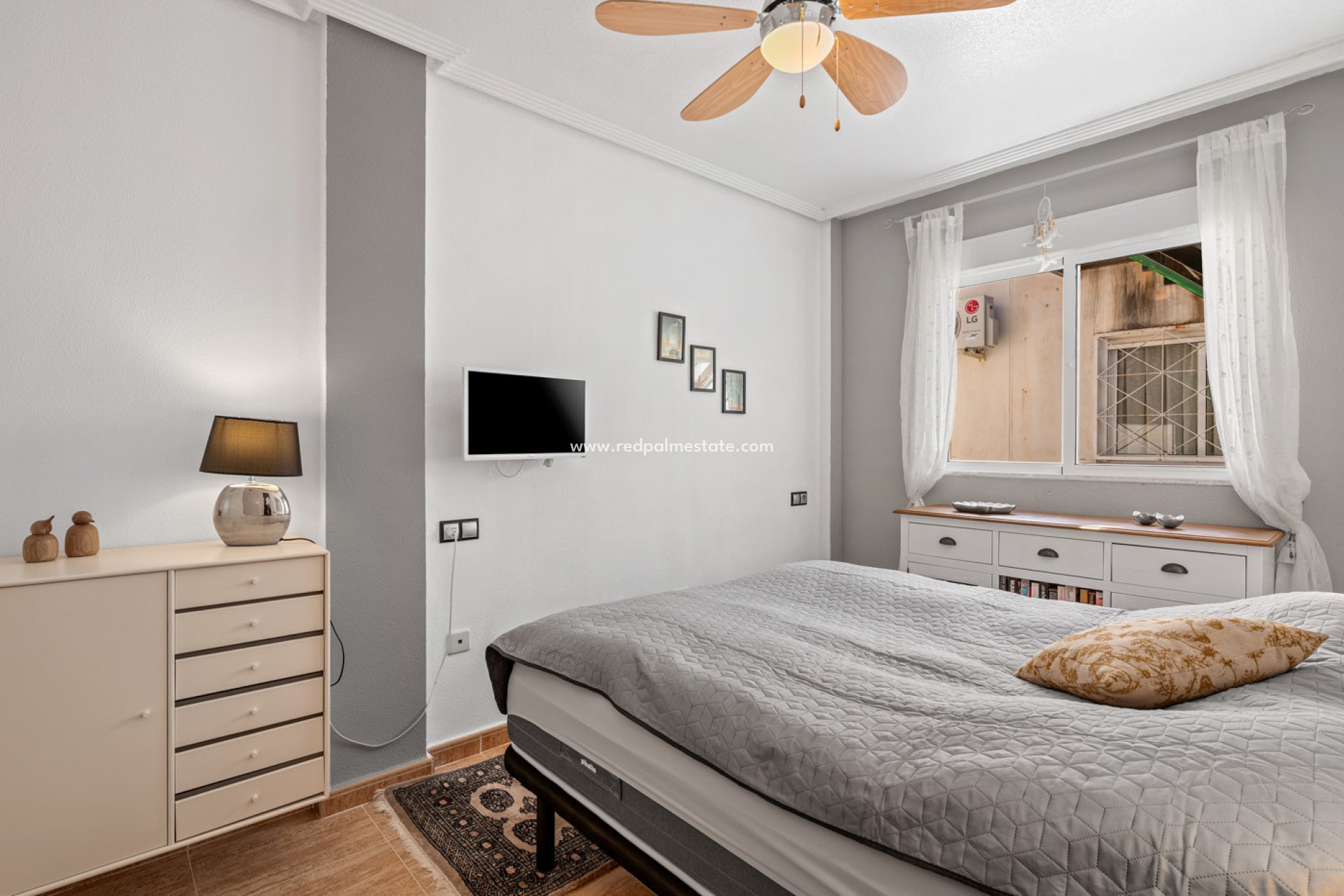 Revente - Bungalow -
Orihuela Costa