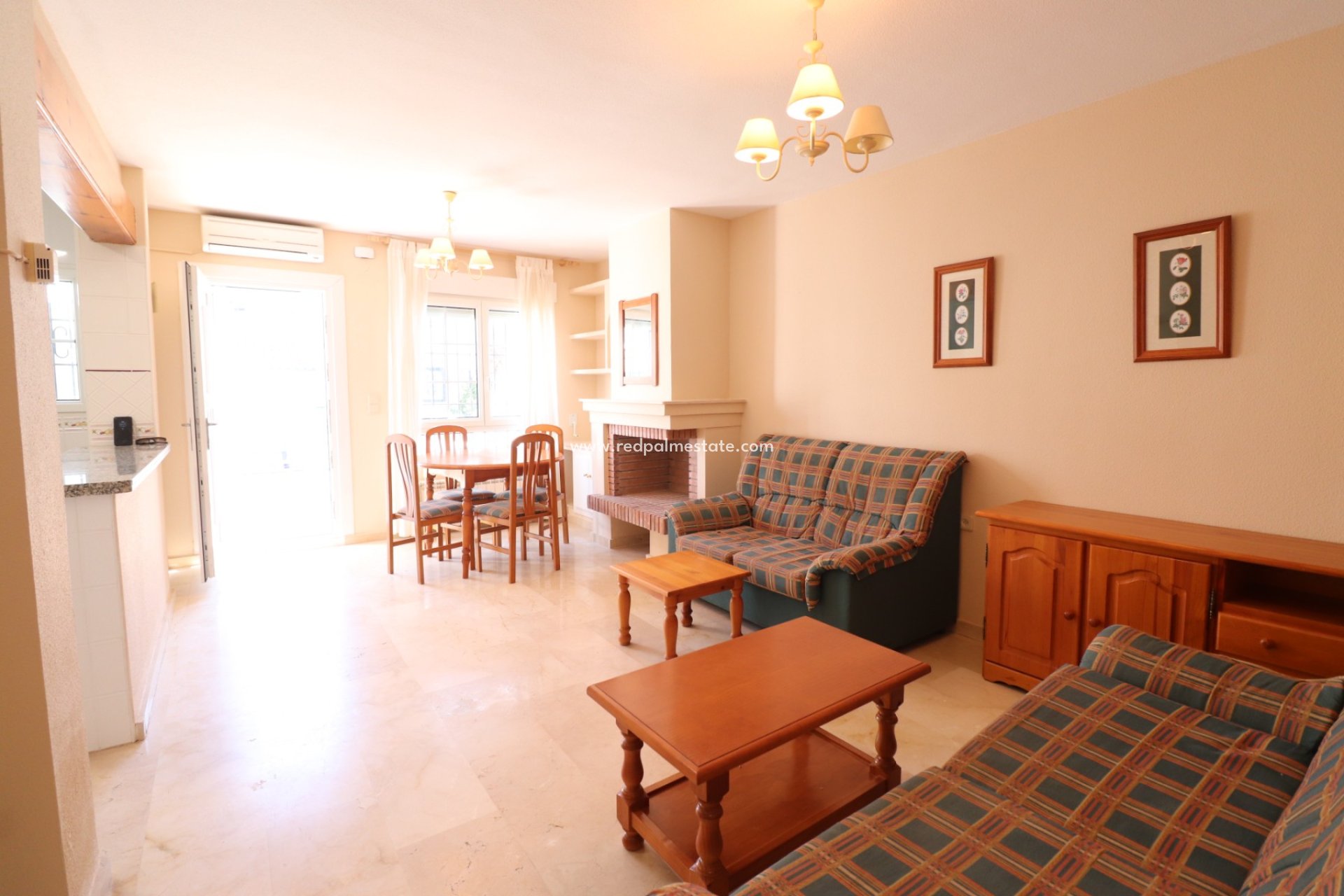 Revente - Bungalow -
Orihuela Costa