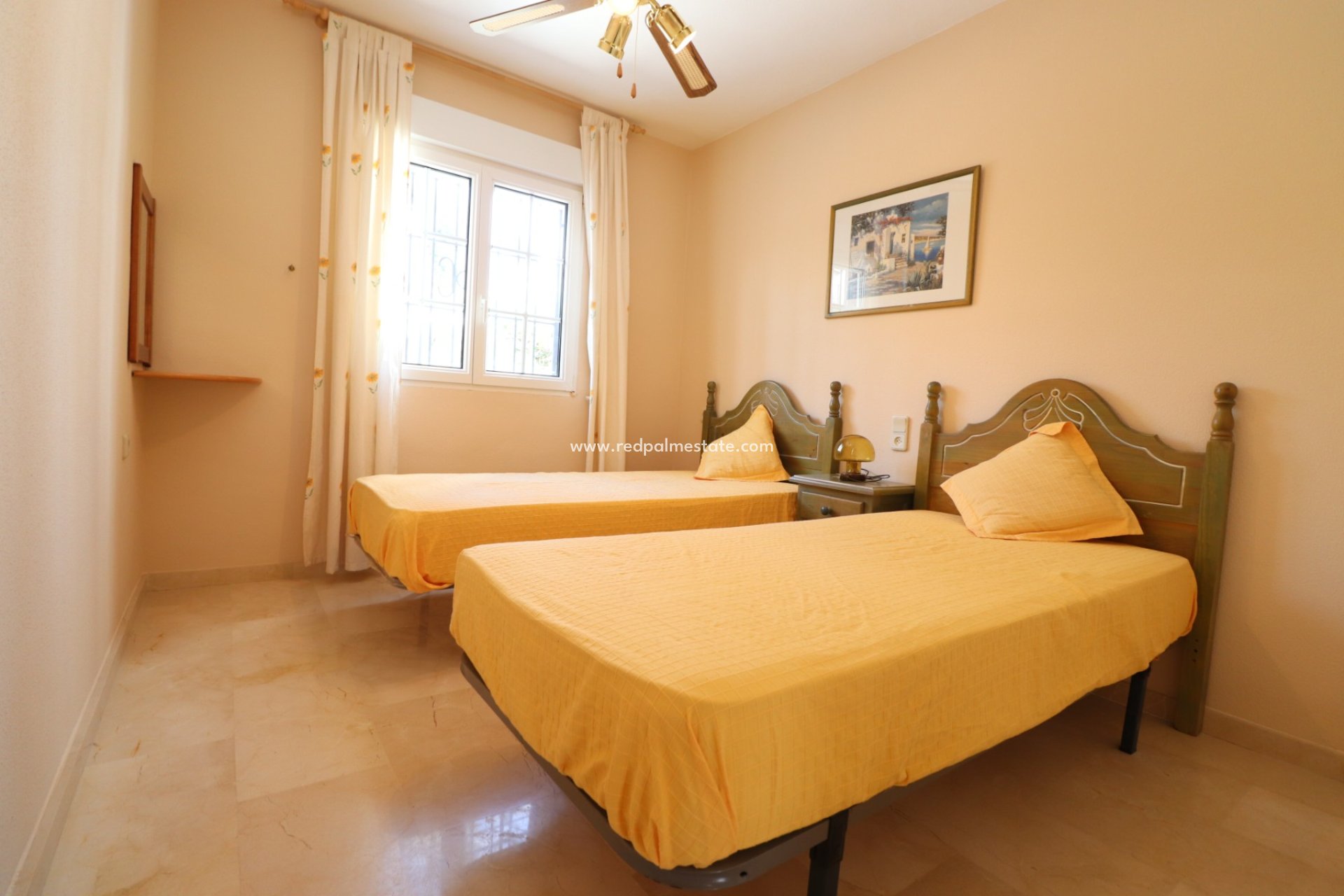 Revente - Bungalow -
Orihuela Costa