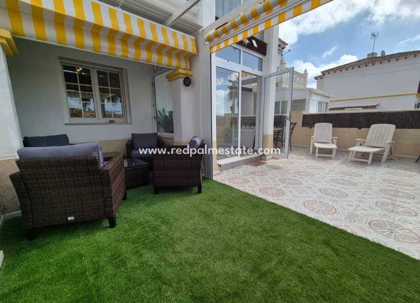 Revente - Bungalow -
San Miguel de Salinas - Inland