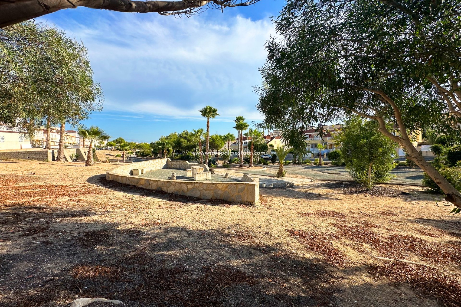 Revente - Bungalow -
San Miguel de Salinas - Inland