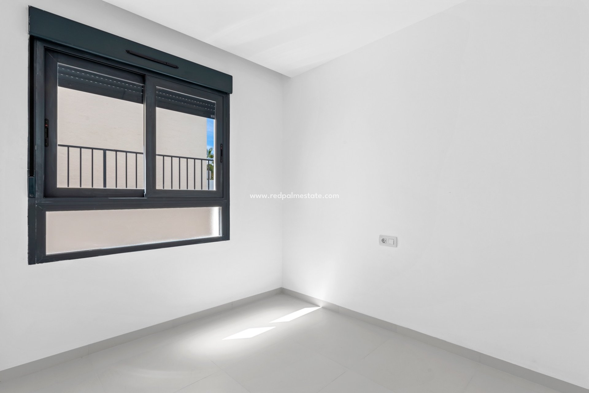 Revente - Bungalow -
San Miguel de Salinas